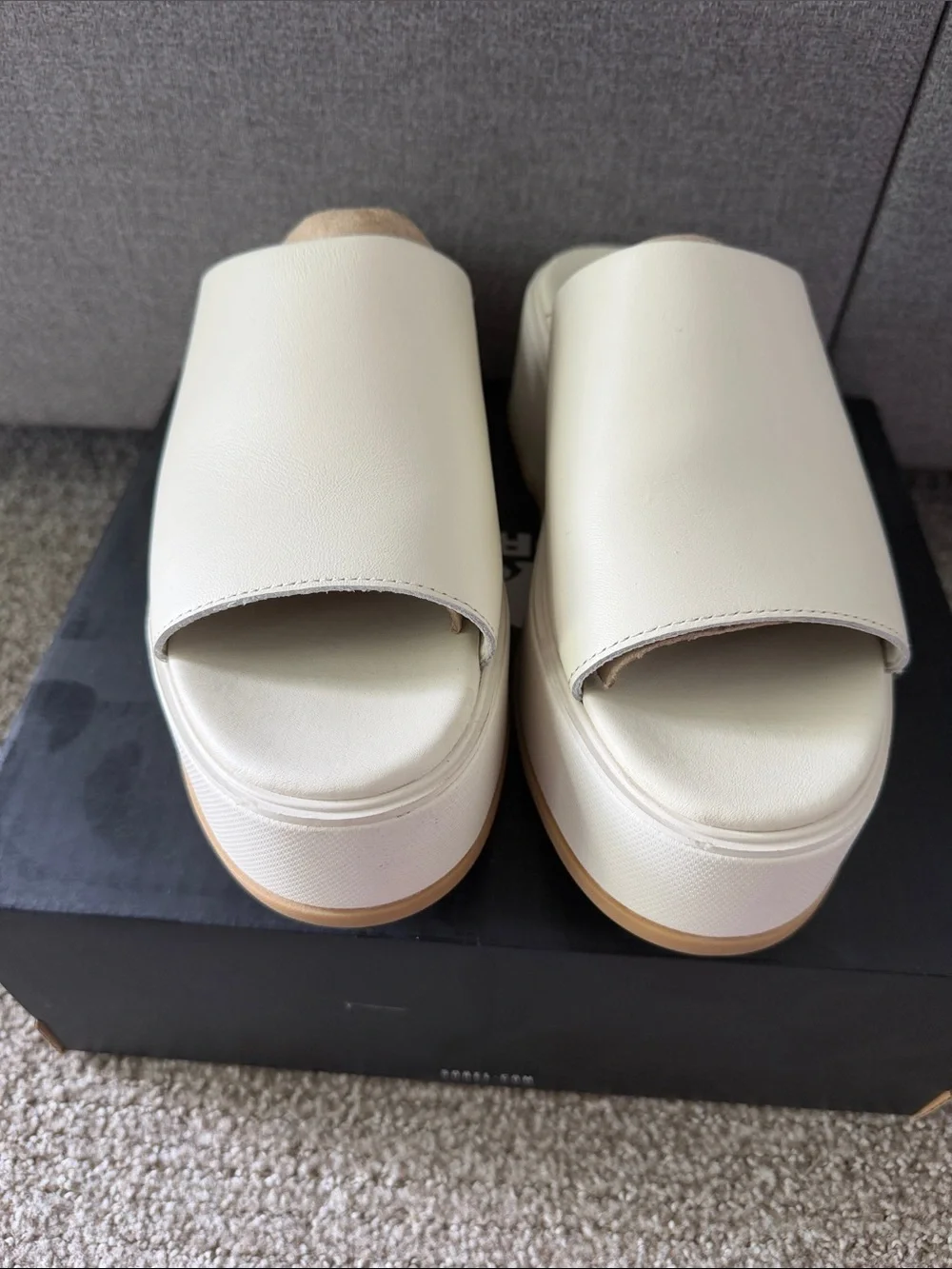 Sorel Cream Platform Slide Mule - sz 8